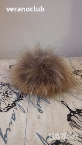 Прошарени помпони Естествен косъм , снимка 8 - Шапки - 38883213