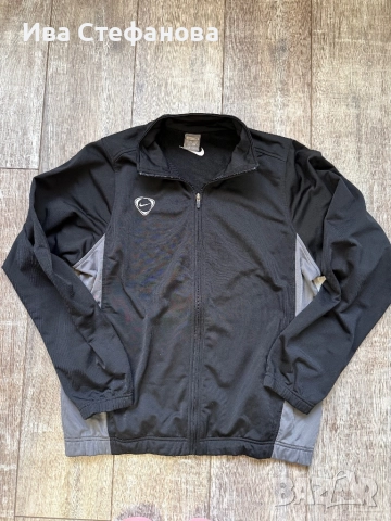 Ново мъжко спортно 100% оригинално горнище Nike nike Найк , снимка 2 - Спортни дрехи, екипи - 52515554