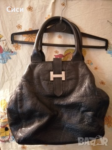 Дамска чанта, снимка 5 - Чанти - 38731453