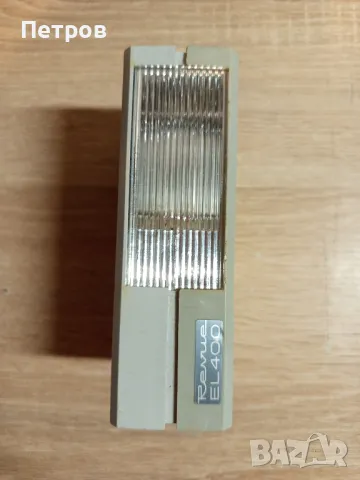 Светкавица за фотоапарат"Revue"EL400., снимка 3 - Светкавици, студийно осветление - 49334031