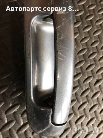 външна дръжка за задната врата багажник на Jeep Grand Cherokee 2001, снимка 3 - Части - 52978304