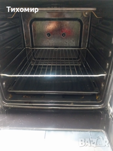 Готварска печка Беко с работеща фурна, снимка 3 - Печки, фурни - 52484245
