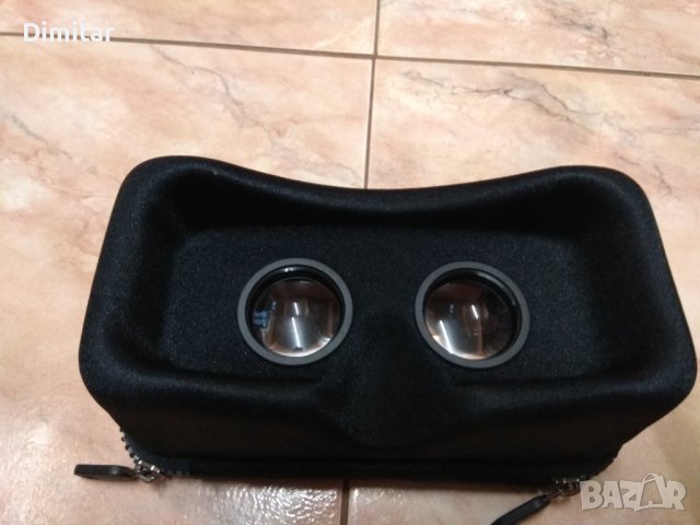 Очила за виртуална реалност 