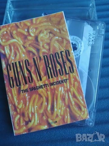 Guns N' Roses – "The Spaghetti Incident?" - аудио касета музика