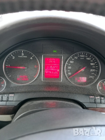 Audi A4 B6 1.9 TDI 130к.с, снимка 8 - Автомобили и джипове - 52505493