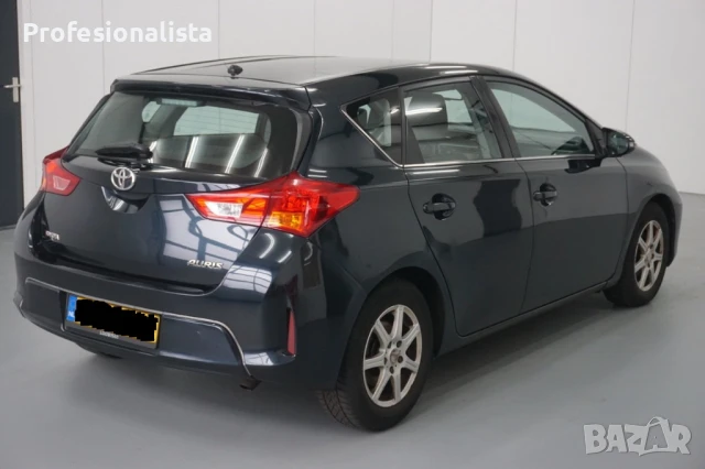 Тойота Аурис 1.4 D4D, снимка 6 - Автомобили и джипове - 50861905