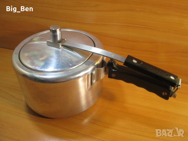 Нова тенджера под налягане - PRONTO, снимка 1