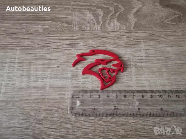 Hellcat лого червена емблема дясна, снимка 2 - Аксесоари и консумативи - 47978375