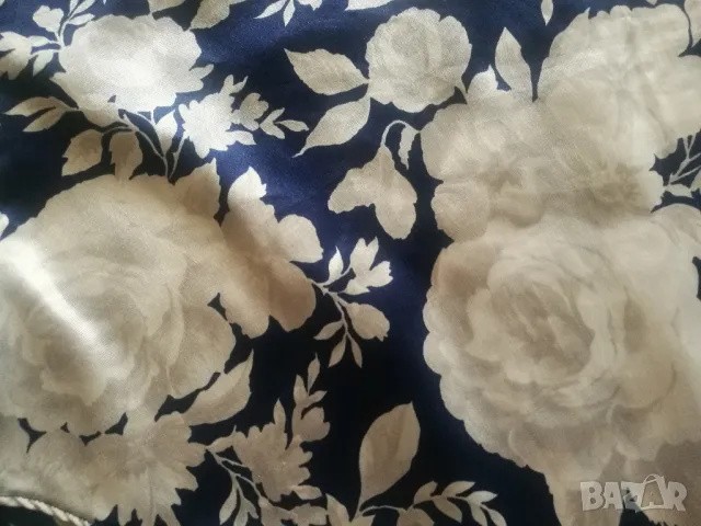 Къс сатенен потник TRIUMPH, снимка 3 - Потници - 50074738