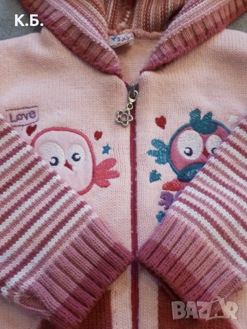 Жилетка с качулка р-р 98, снимка 4 - Детски пуловери и жилетки - 49336200