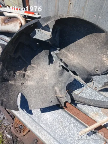 Подкалник за Audi A4 B8(Ляв), снимка 2 - Части - 49902459