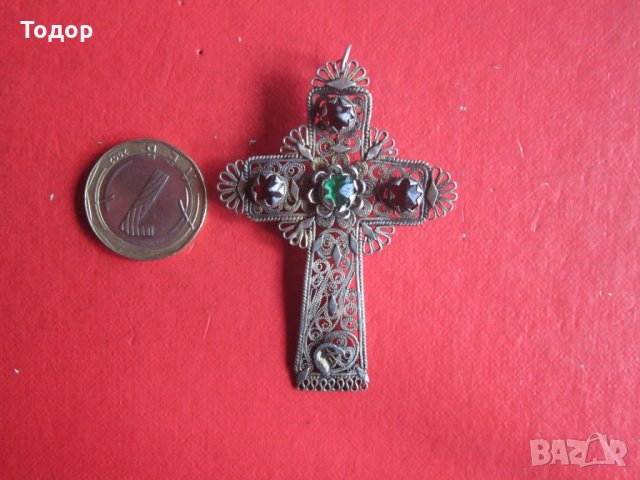 Уникален възрожденски сребърен кръст с камъни филигран