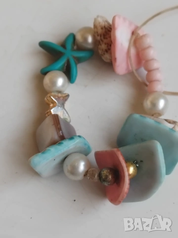 Дамска гривна с морски елементи, снимка 2 - Гривни - 53575529