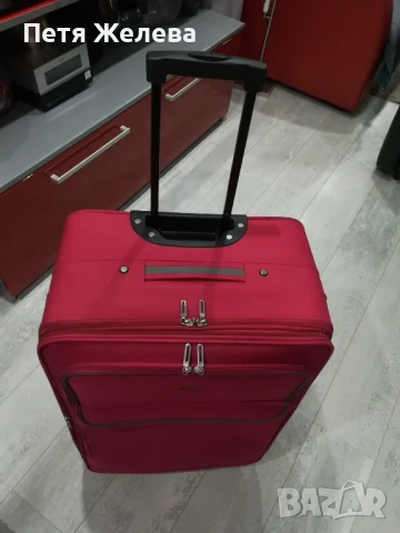 Куфар с колелца и телескопична дръжка, снимка 2 - Куфари - 50711314