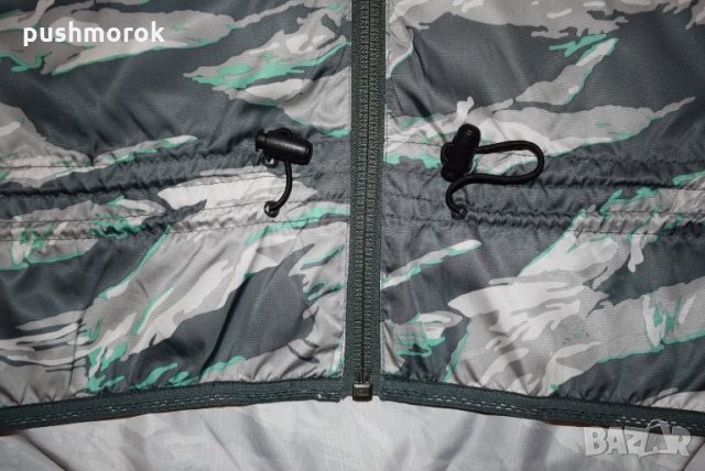 Nike Packable Camouflage trail men’s jacket Sz S, снимка 6 - Спортни дрехи, екипи - 32570922