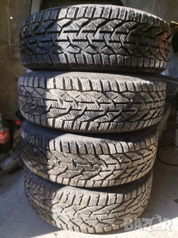 Зимни гуми 185/65/15 Дот 2323 производство Сърбия 