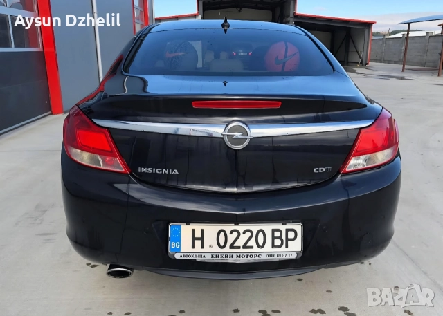 Opel Insignia 2.0 CDTI (161), снимка 6 - Автомобили и джипове - 52674904