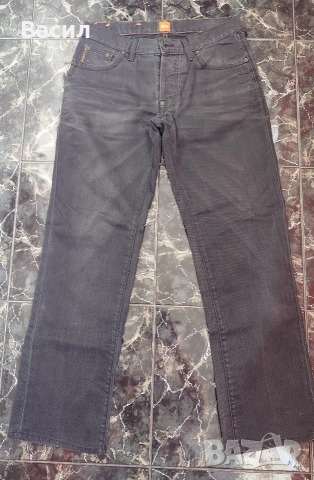 Мъжки дънки Boss размер 32/32