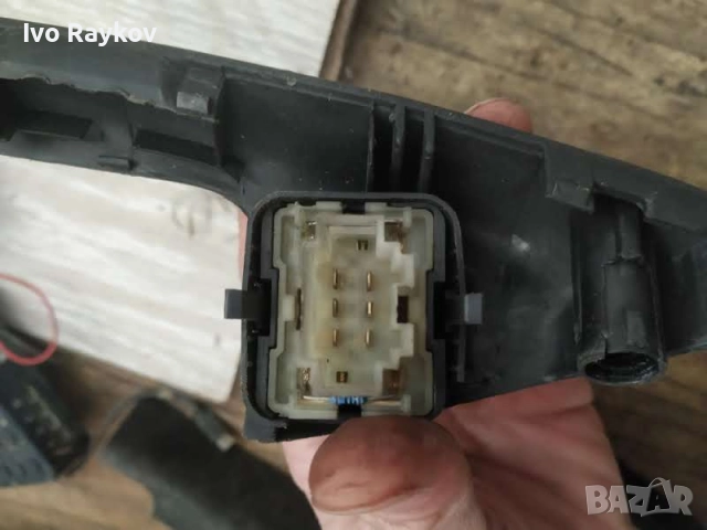 Бутон ел стъкло Фолксваген VW Golf 3 ,  1H0 959 855 , снимка 3 - Части - 52742462