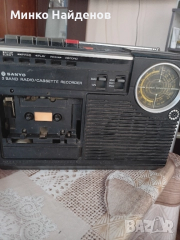 радио касетофон SANYO m2402 , снимка 4 - Радиокасетофони, транзистори - 51541559