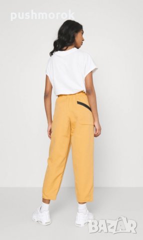 Nike TECH PACK Woven Women’s Pants Sz L, снимка 2 - Спортни екипи - 35219283