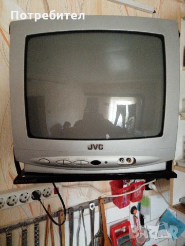 Телевизор JVC и стойка за стена , снимка 5 - Телевизори - 34729217