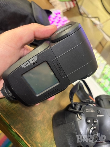 Sony Alpha 58 DSLR + Metz 52 AF-1, снимка 7 - Фотоапарати - 52672536