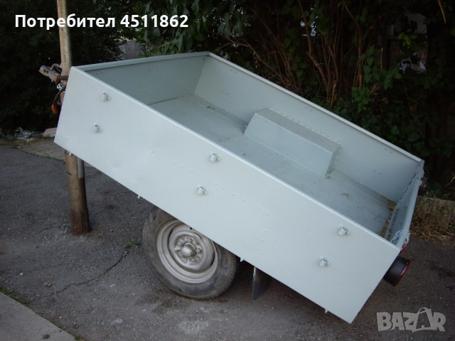 Продавам ремарке