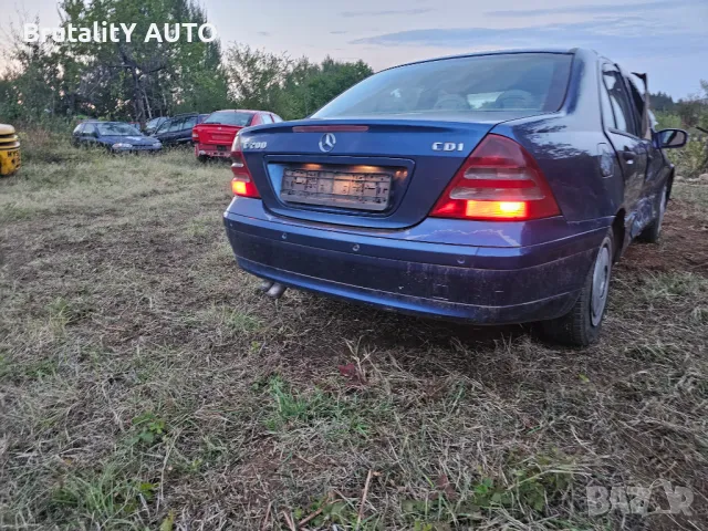 Mercedes c220cdi цяла или на части, снимка 4 - Автомобили и джипове - 47286019