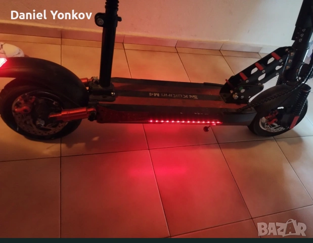 Тротинетка kukirin m4, снимка 2 - Скейтборд, ховърборд, уейвборд - 53510642