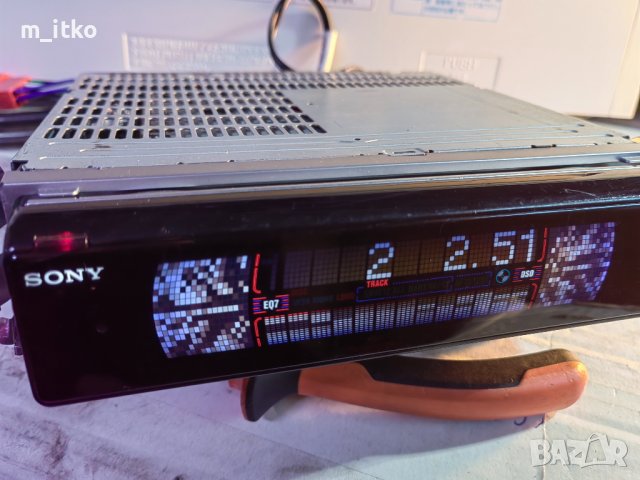 SONY CDX-M670