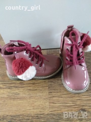 zara baby - страхотни детски боти КАТО НОВИ, снимка 3 - Детски боти и ботуши - 26942078