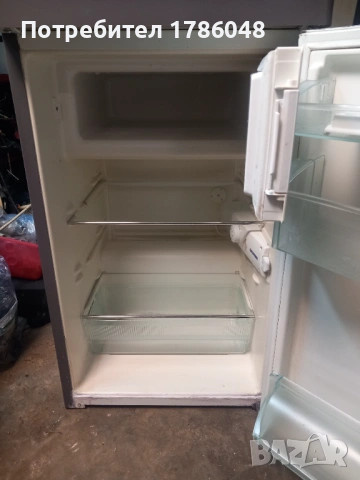Хладилник с фризер