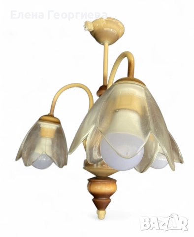 Класически полилей за таван.