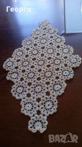 Каре на една кука, снимка 3 - Покривки за маси - 26204477