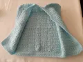Ръчно плетено елече и терлици  ,  изплетено от качествена прежда, снимка 7