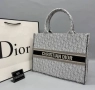 Christian Dior Дамски Чанти Различни Цветове , снимка 4