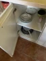 Кухненски бокс със шкафове и вградени уреди, снимка 7