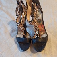 Дамски черни сандали на висок ток (37 номер), снимка 4 - Дамски обувки на ток - 33456683