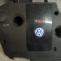 Декоративен капак двигател VW PASSAT B5 1.9 TDI  038103925BK , снимка 1 - Части - 36721396