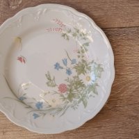 Kahla, GDR–Стара нежна порцеланова чинийка– 19см Отлична!, снимка 4 - Чинии - 37483804