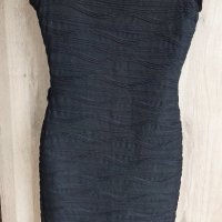 Нова черна рокля , снимка 1 - Рокли - 42947813