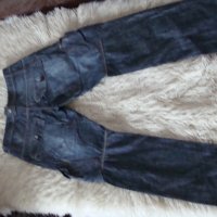 Маркови спортни панталони и дънки различни цветове с БОНУС риза, снимка 2 - Дънки - 40688512