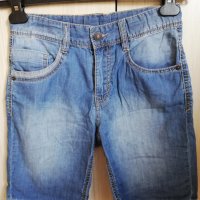 Дънкови панталони Benetton , снимка 1 - Детски къси панталони - 28666846