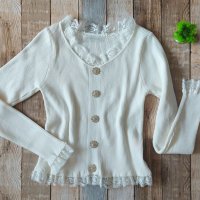 Красива блузка с дантелка S размер , снимка 1 - Блузи с дълъг ръкав и пуловери - 39104774