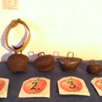 Стари хлопки,звънци ръчно изковани в различни времена., снимка 5 - Антикварни и старинни предмети - 42227894