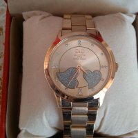 Продавам чисто нов дамски часовник! , снимка 1 - Дамски - 35218561