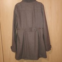 Дамско палто р-р М, снимка 2 - Палта, манта - 43035786