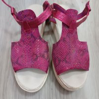 Дамски сандали марка Gabina , снимка 1 - Сандали - 37529700