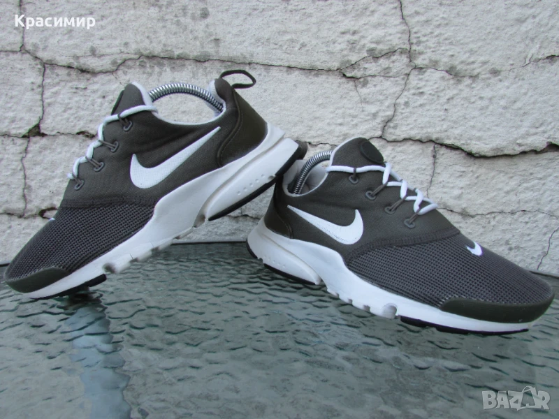 Дамски маратонки Nike Presto Fly, снимка 1